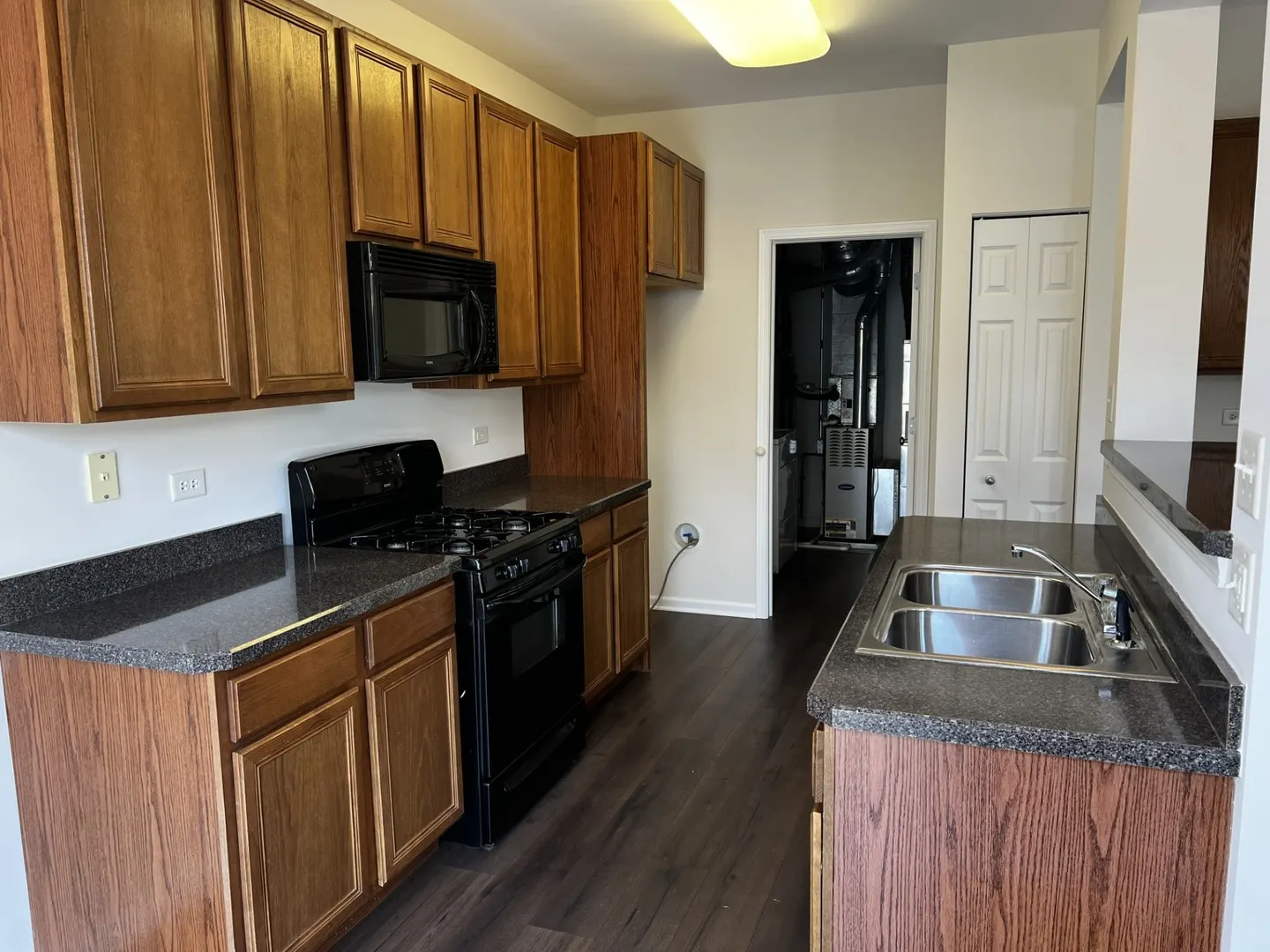 385 Sundown Court A IL
