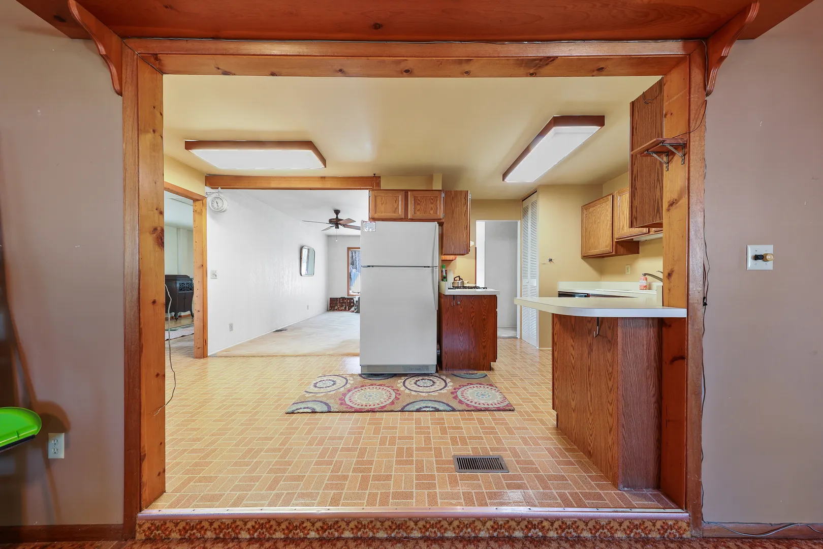 4 Crestwood Court IL