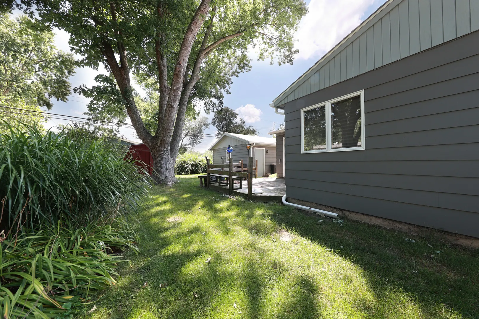 4 Crestwood Court IL