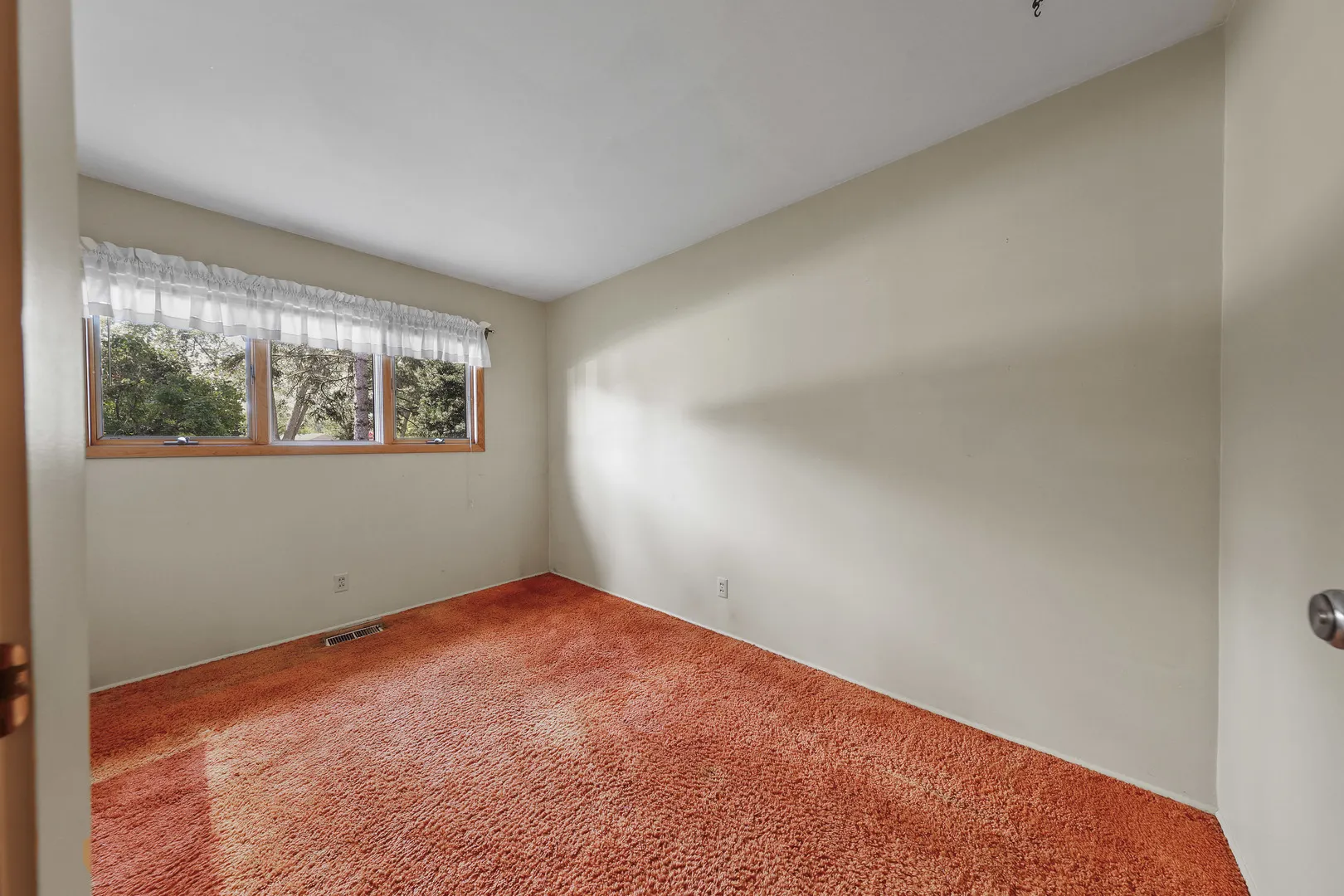 4 Crestwood Court IL