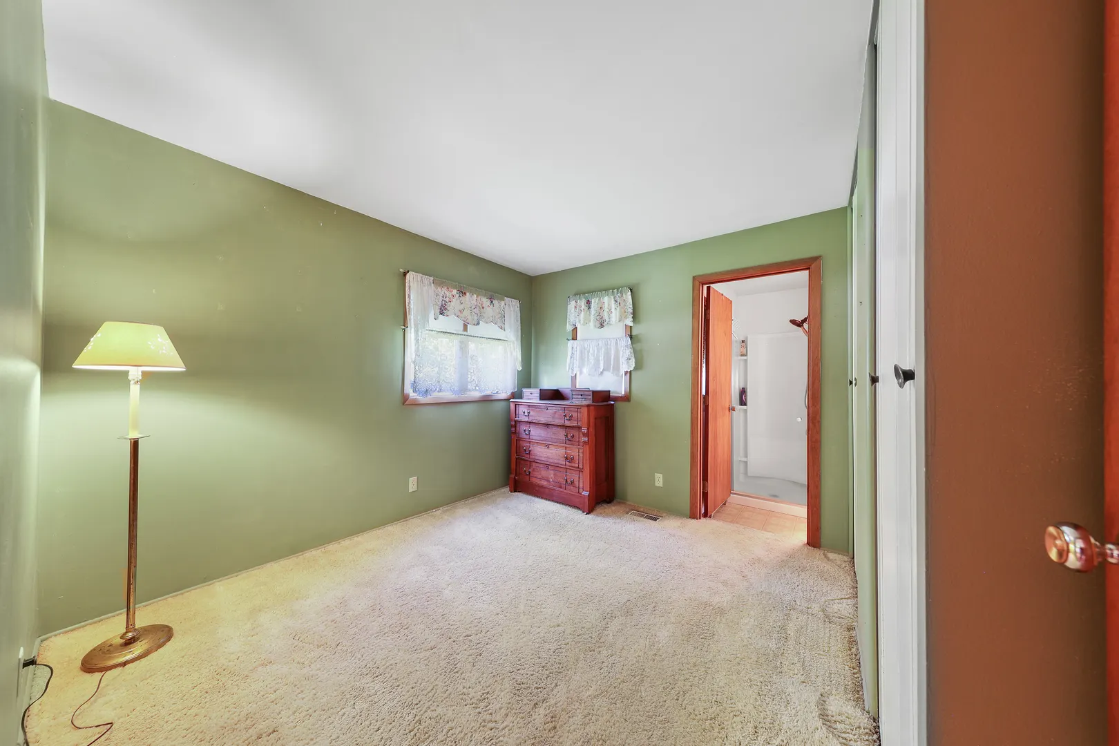 4 Crestwood Court IL