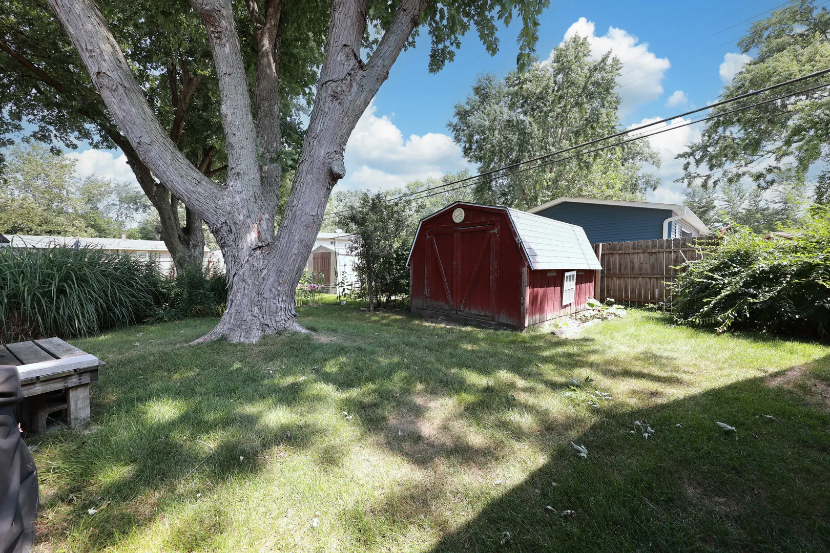 4 Crestwood Court IL