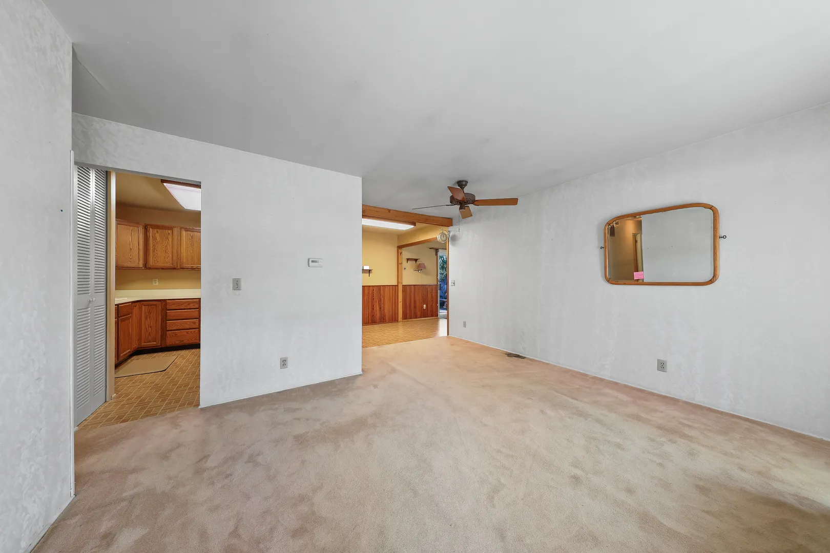 4 Crestwood Court IL
