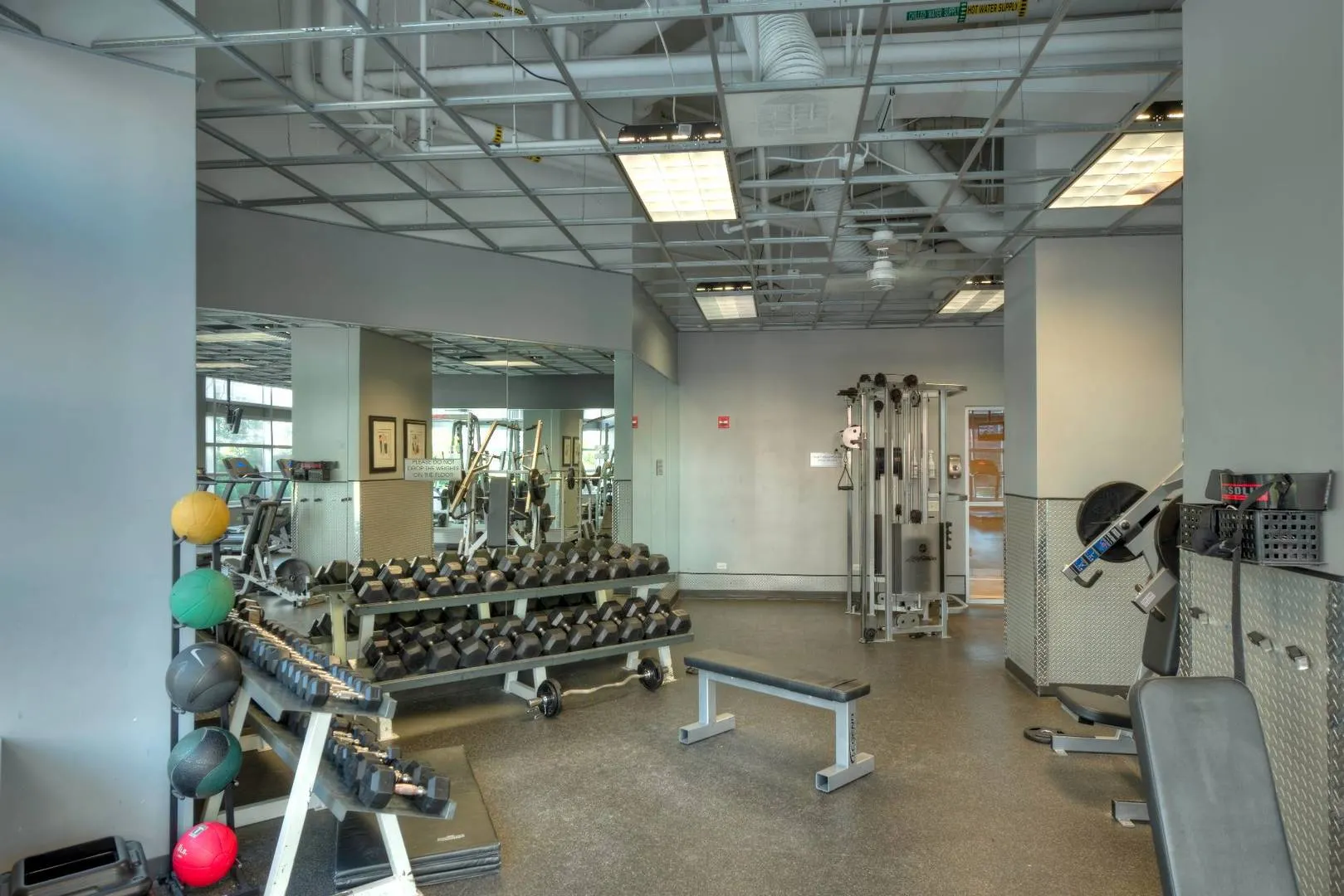 545 N Dearborn Street 2704 IL