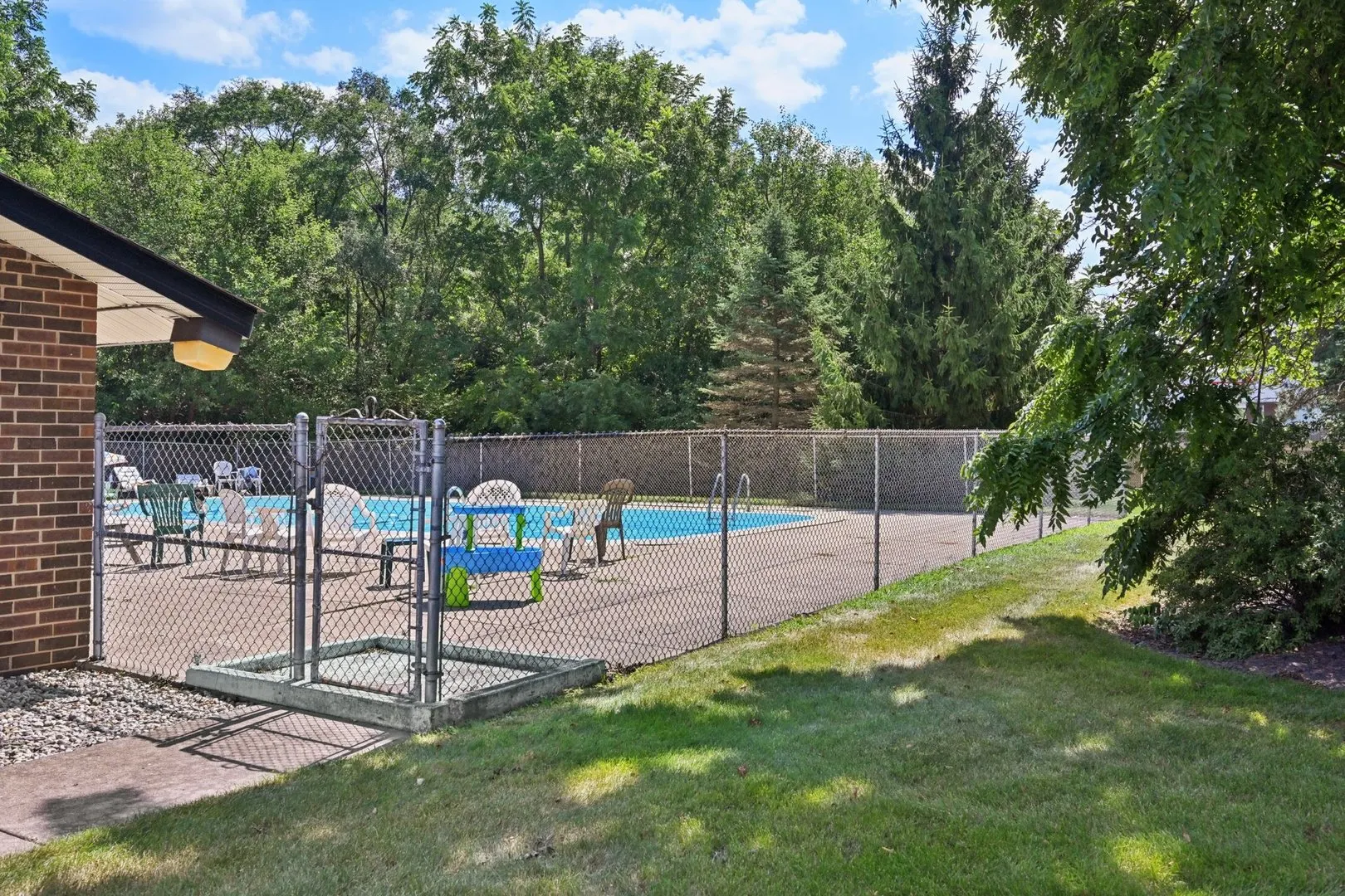 4602 W Northfox Lane 7 IL
