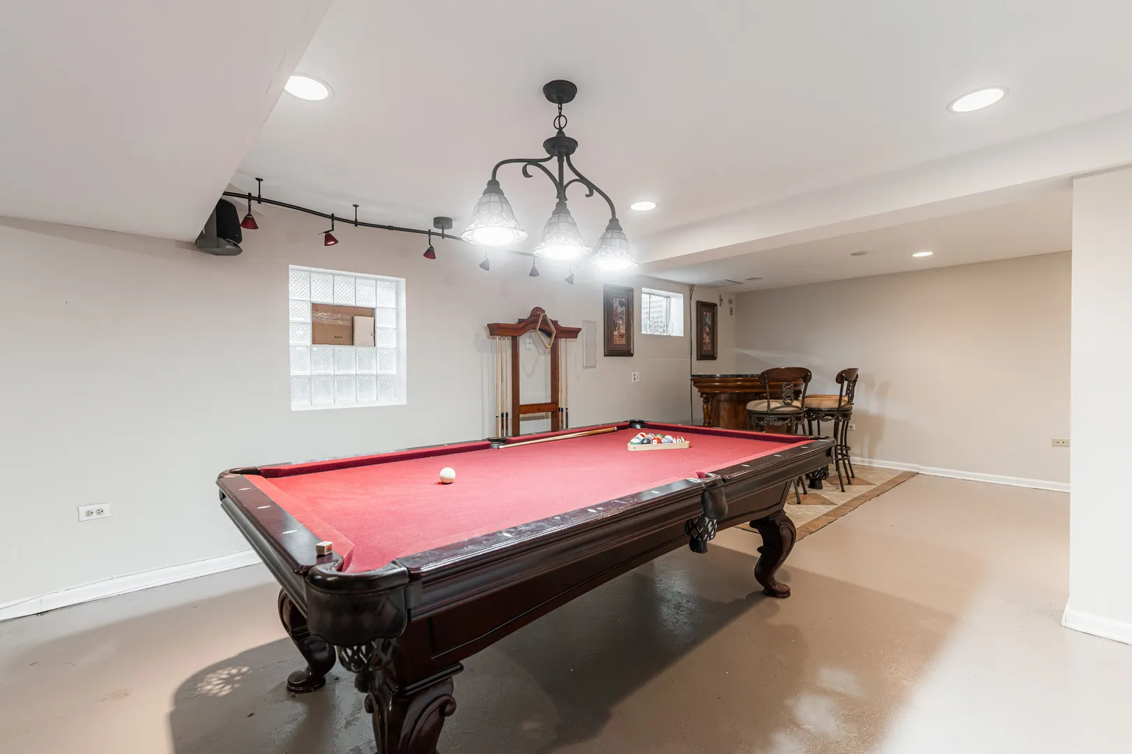 1205 N Scarlet Drive IL