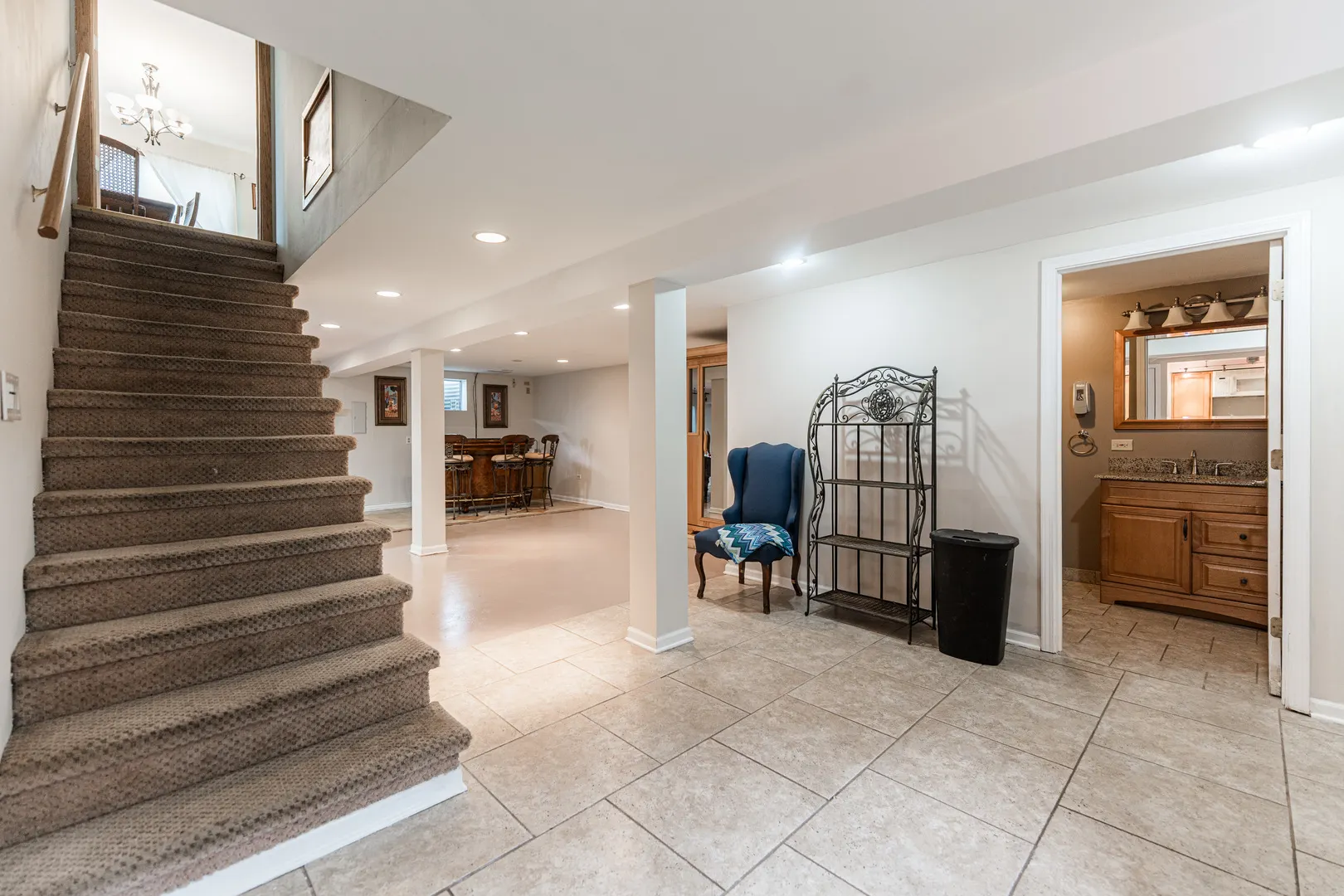 1205 N Scarlet Drive IL