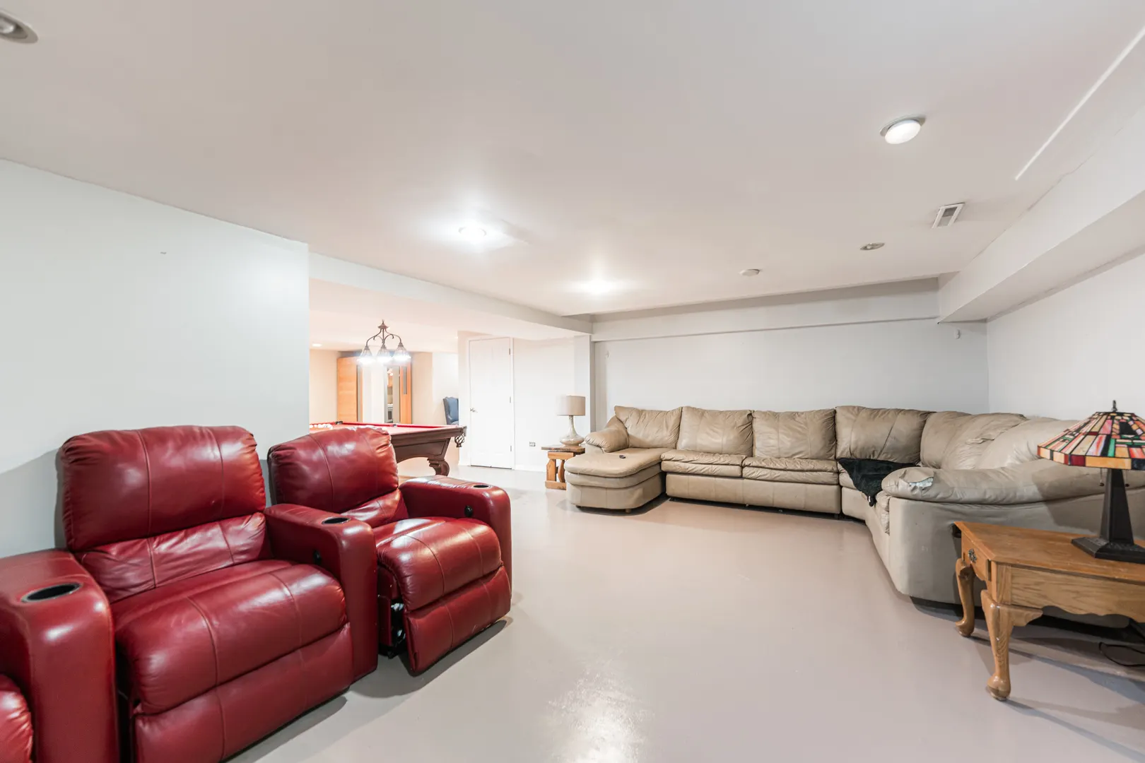 1205 N Scarlet Drive IL