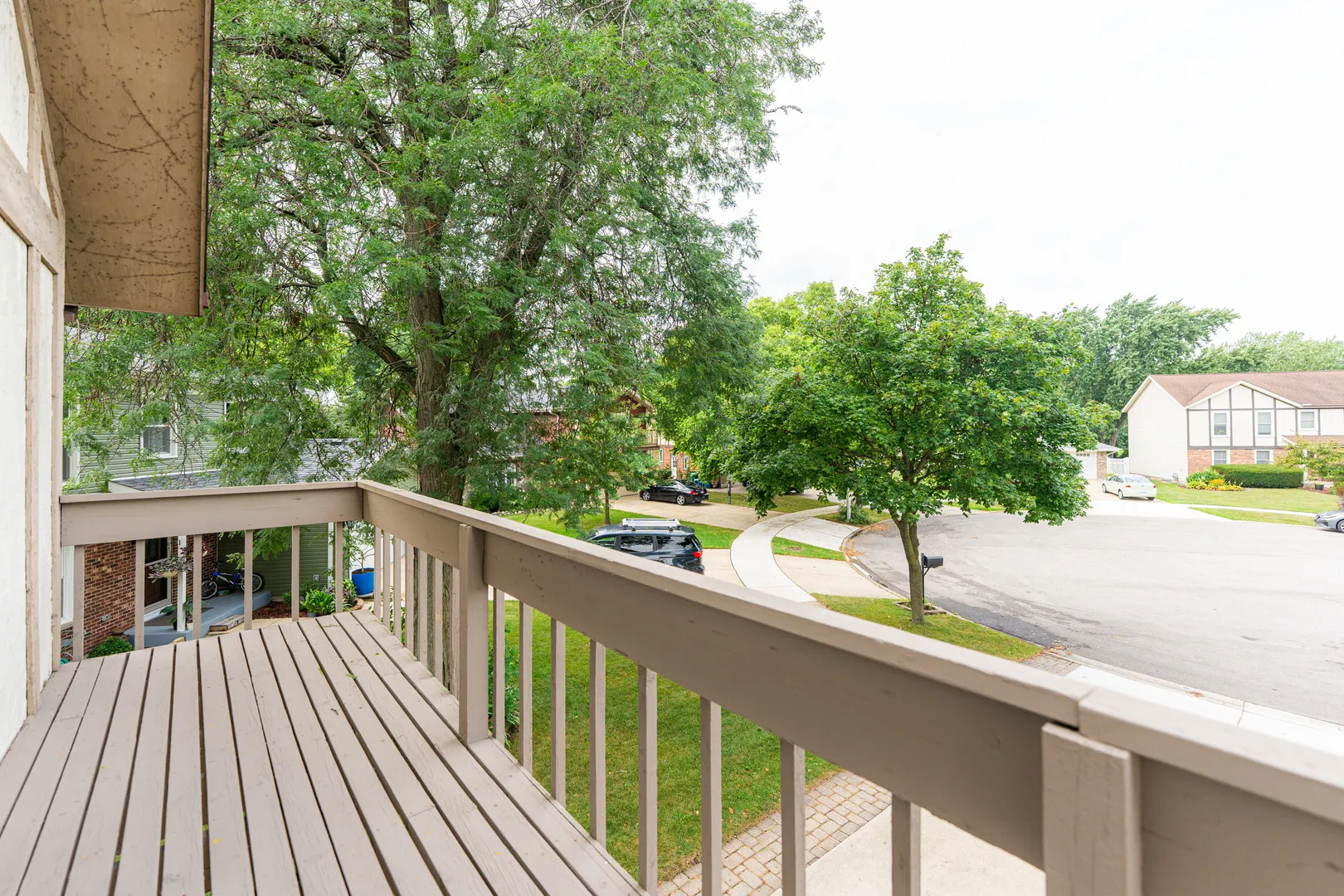 1205 N Scarlet Drive IL