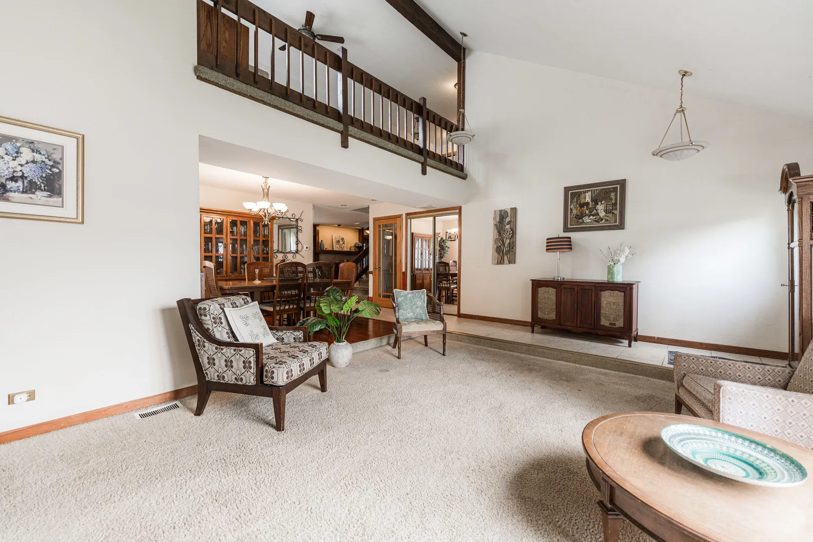 1205 N Scarlet Drive IL