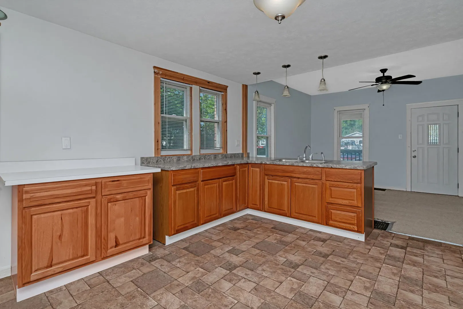 1505 S Bloomington Street IL