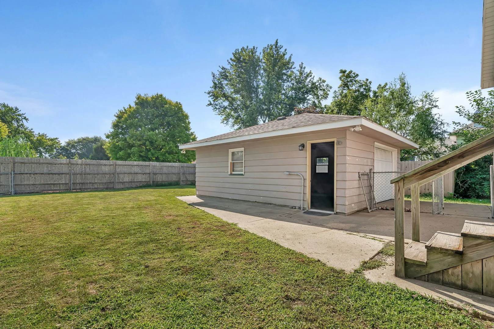 1505 S Bloomington Street IL