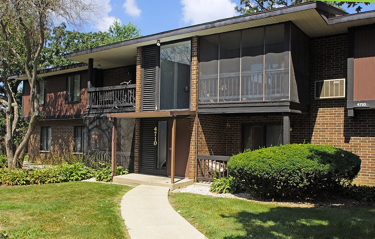 4710 W NORTHFOX Lane 3 IL
