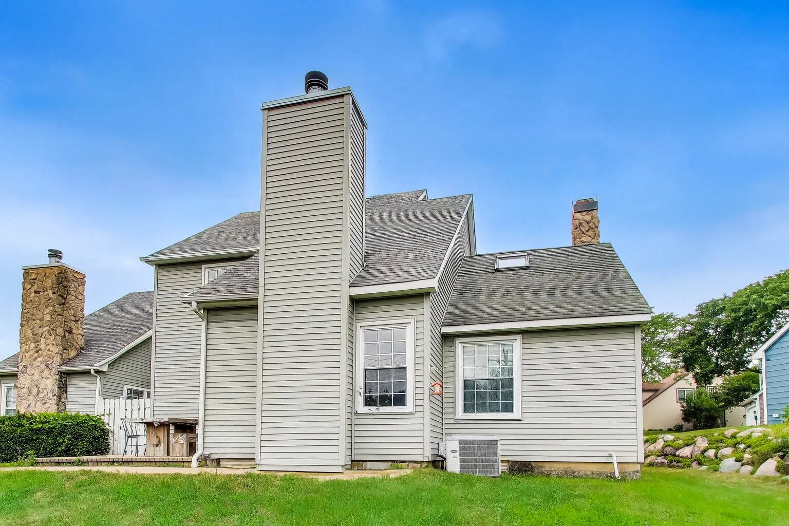640 Wilbur Court IL