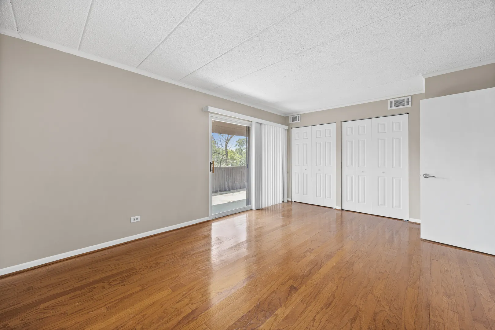 513 Timber Ridge Drive 308 IL