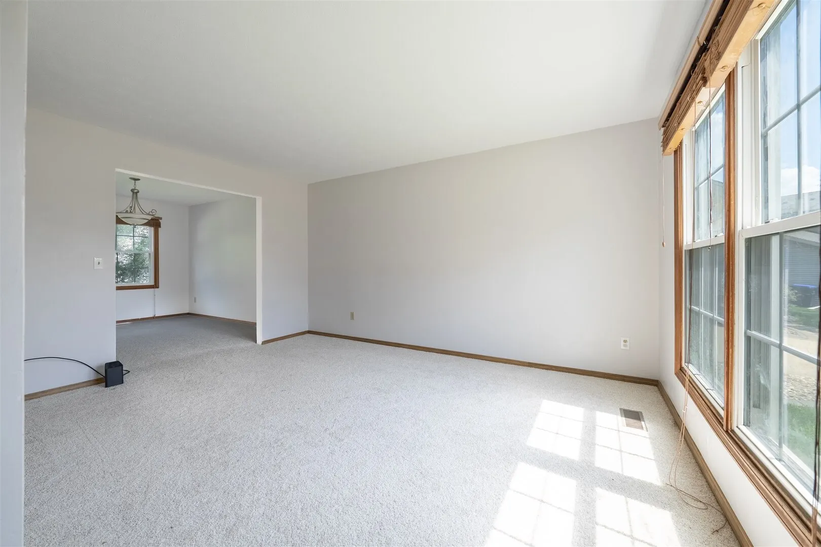 31 Boardwalk Circle IL