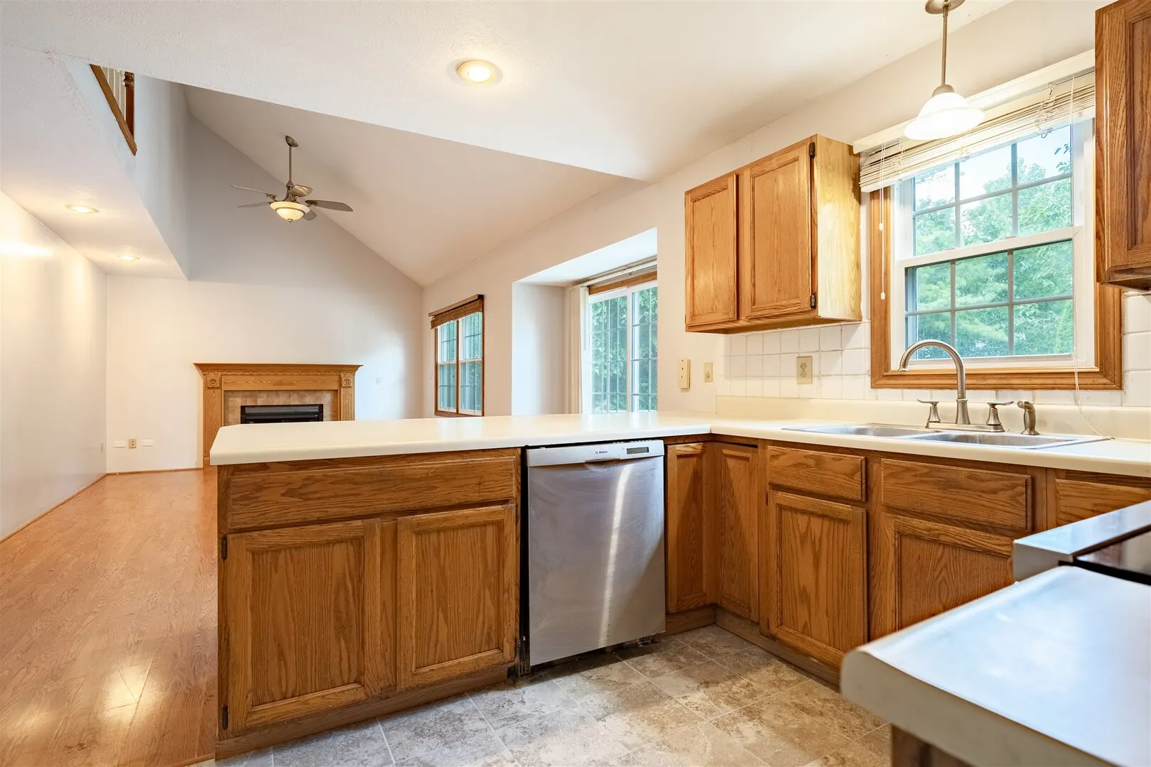 31 Boardwalk Circle IL