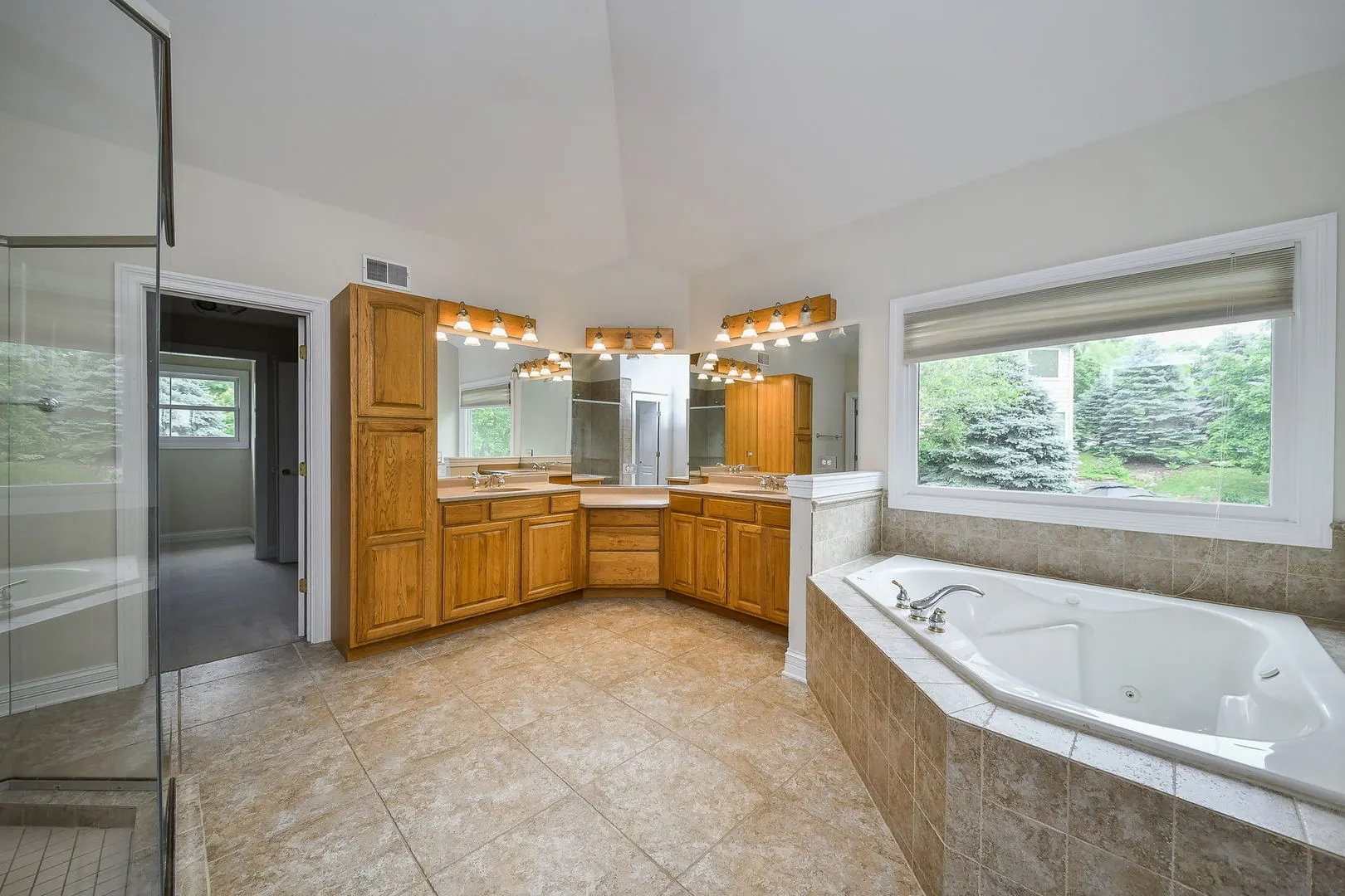 104 Bruell Street IL