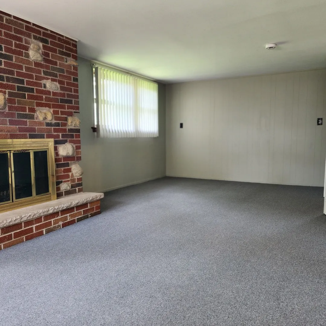 9810 Warren Avenue IL