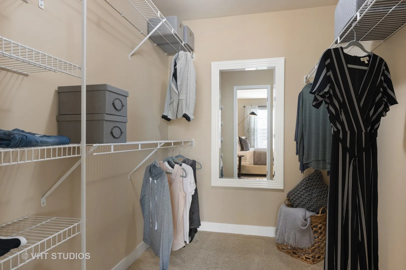 26 Sterling Circle 308 IL