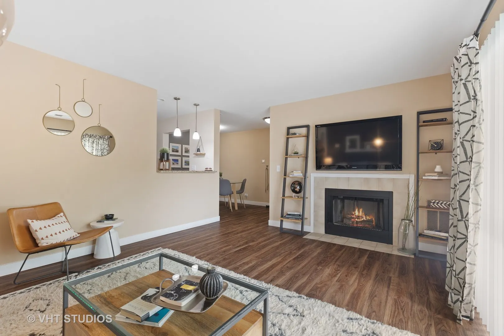 58 Sterling Circle 206 IL