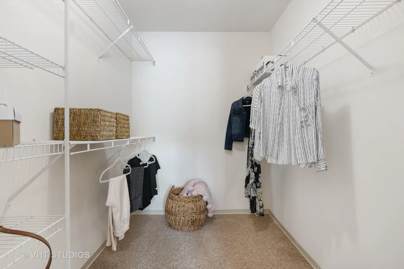 58 Sterling Circle 206 IL