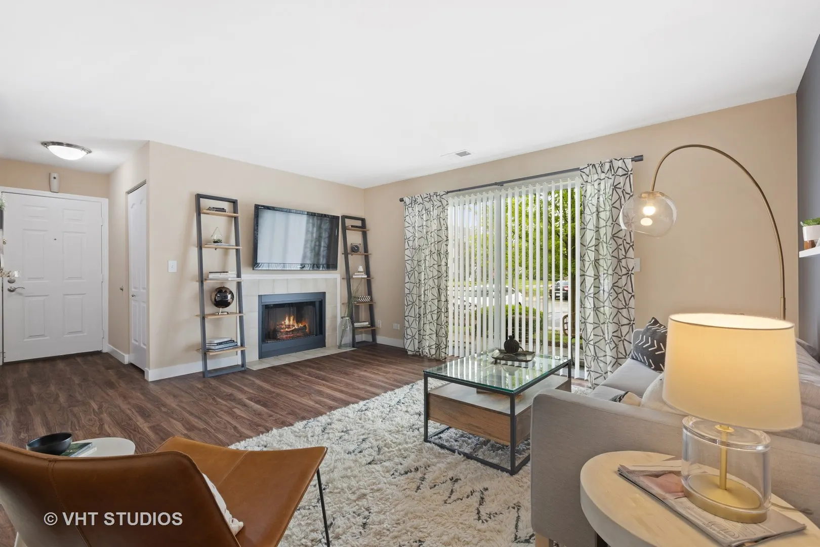 58 Sterling Circle 206 IL
