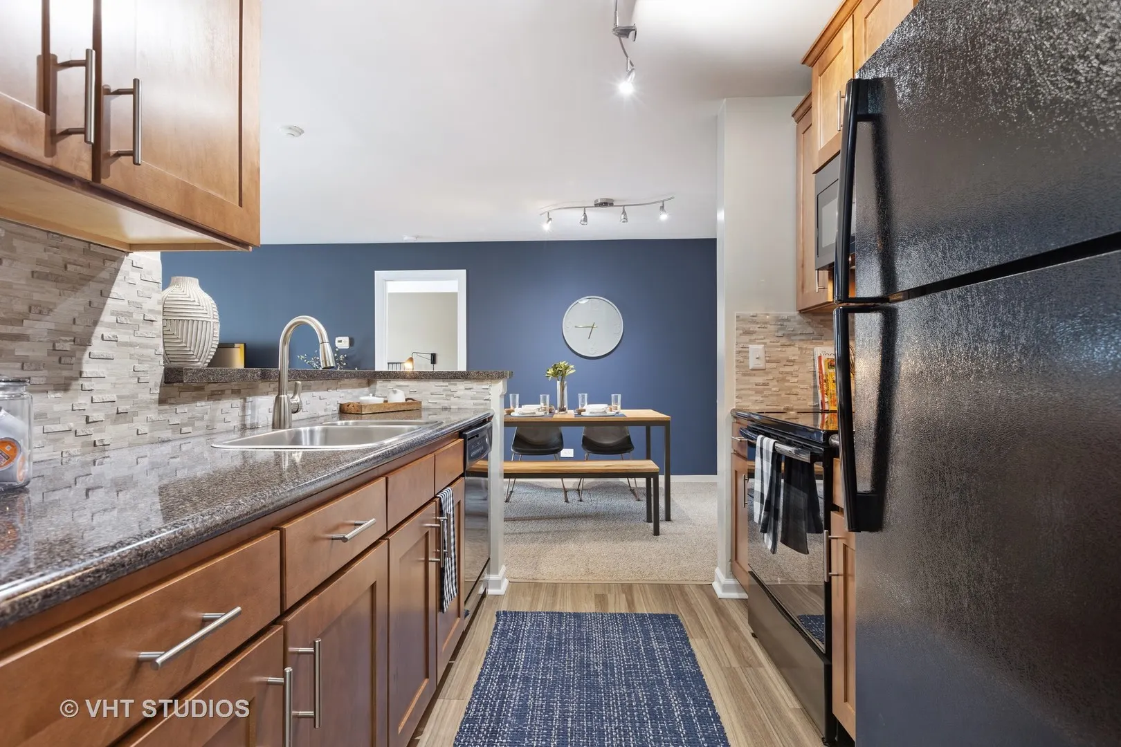 58 Sterling Circle 206 IL