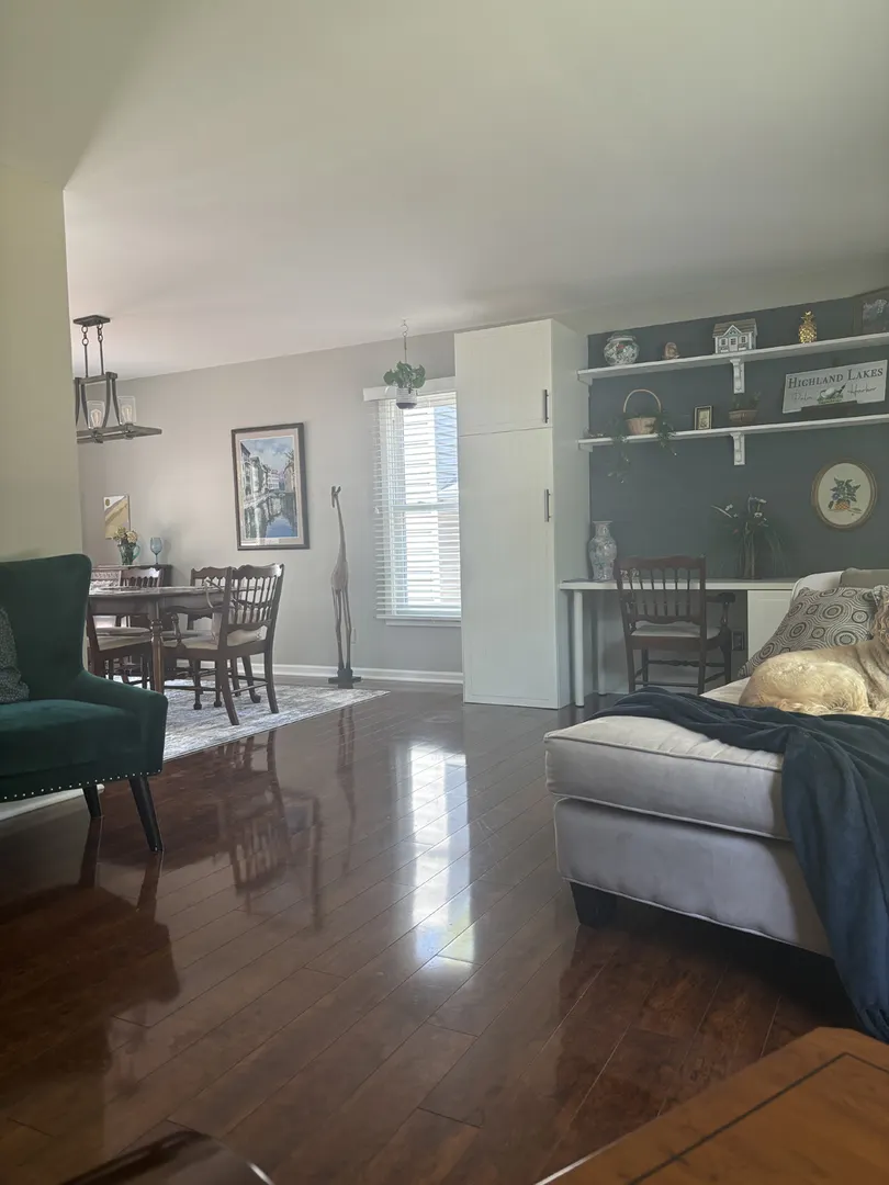 50 Asbury Lane IL