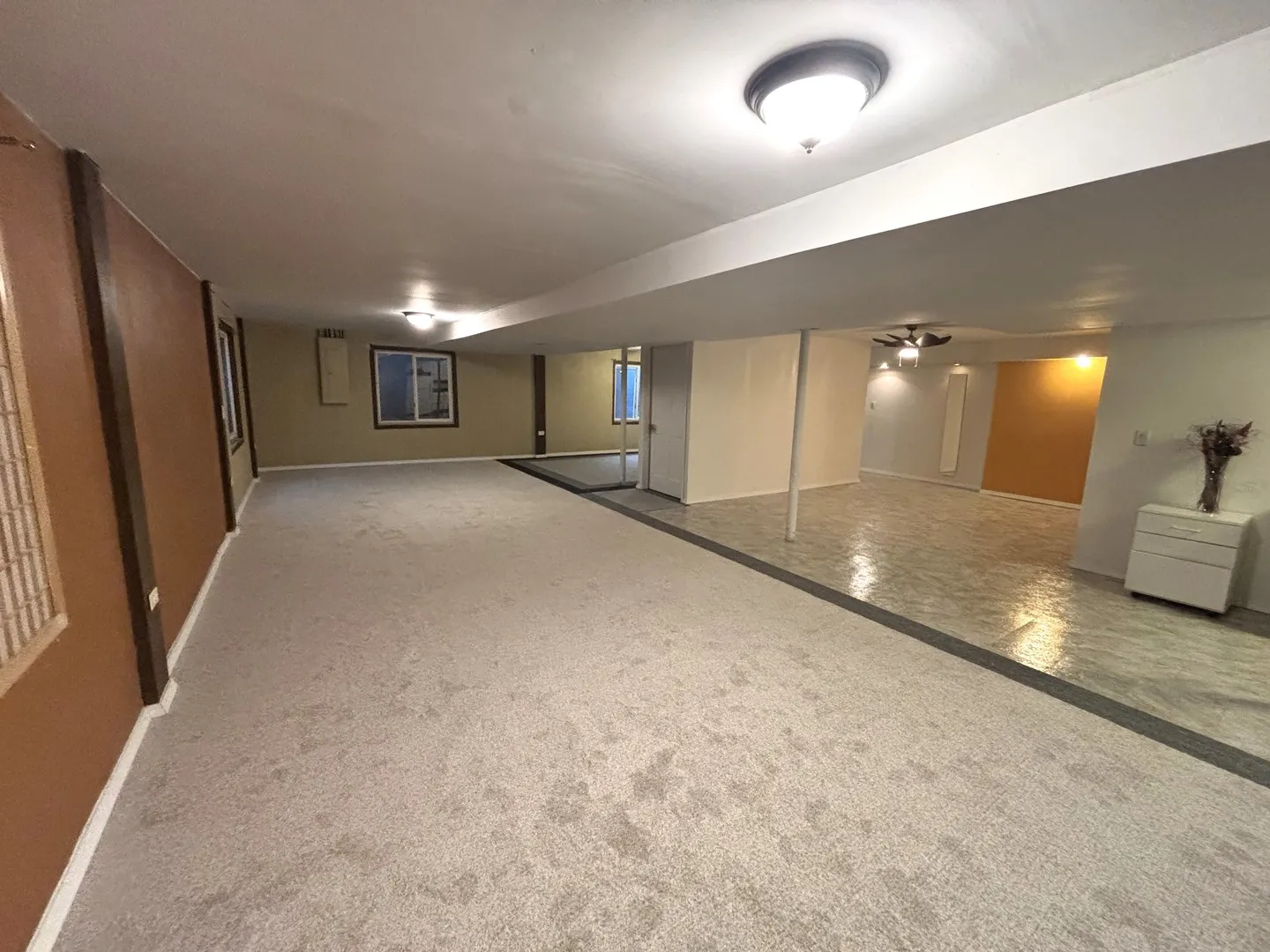 375 W Devon Avenue IL