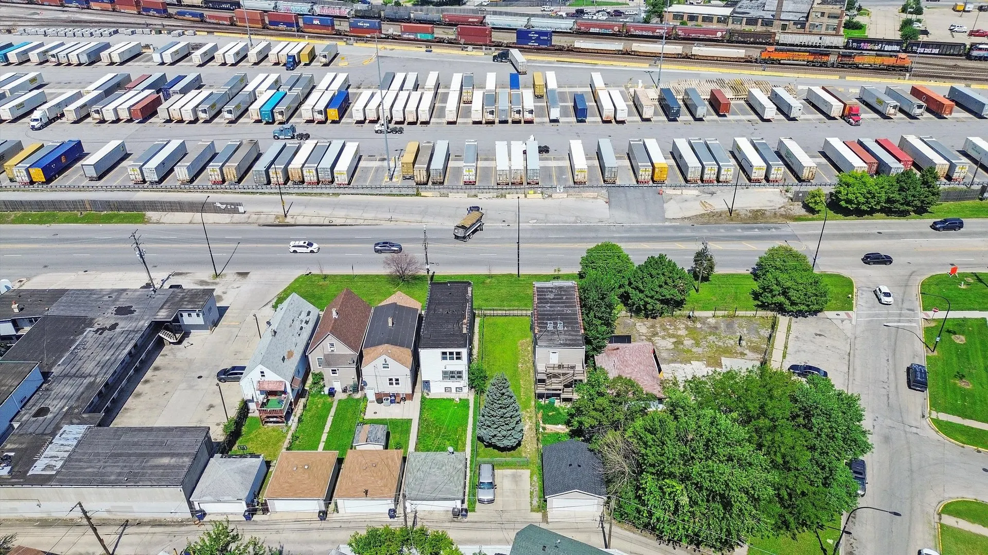 5011 W Ogden Avenue IL
