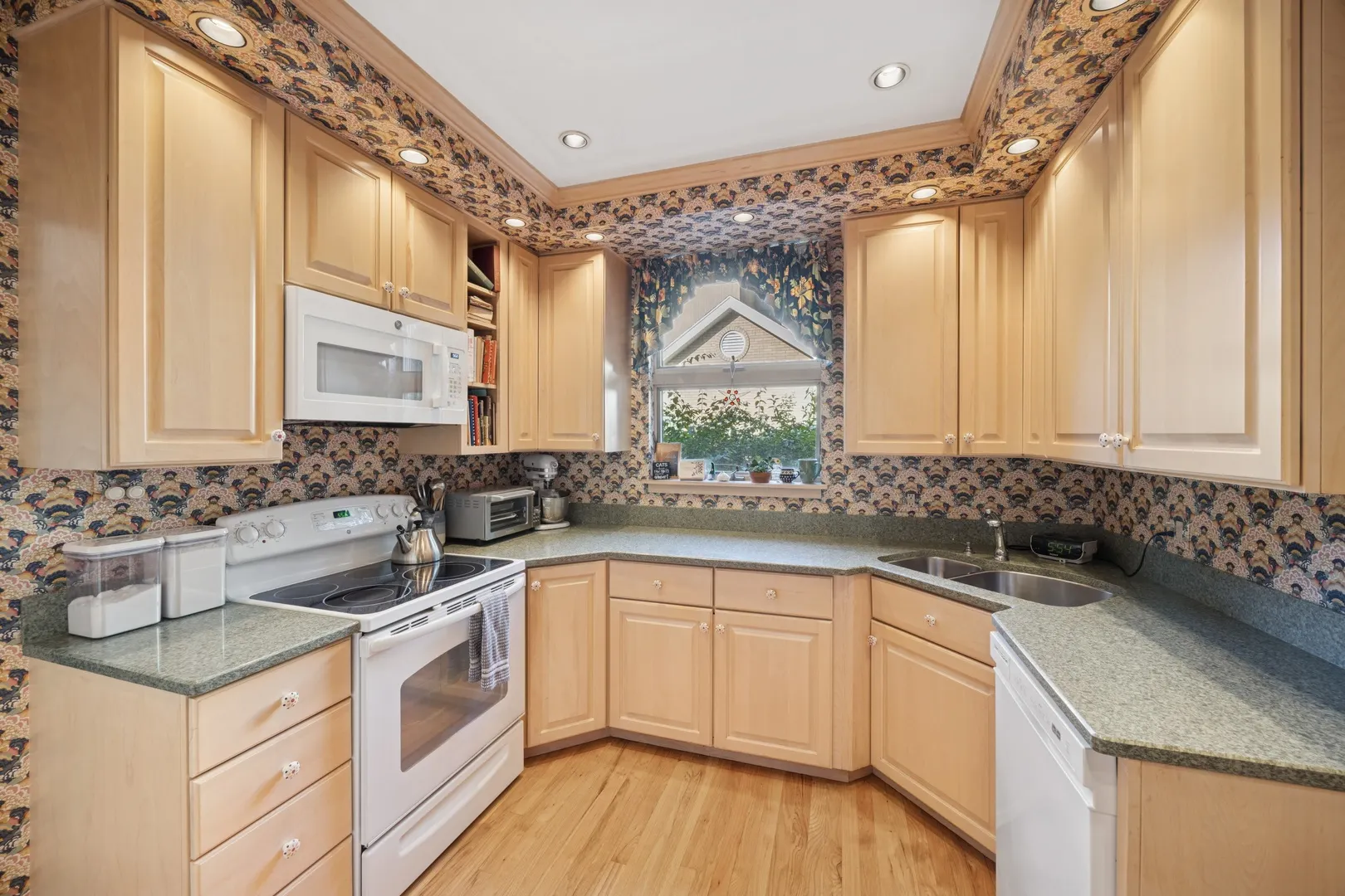 339 Eastgrove Road IL
