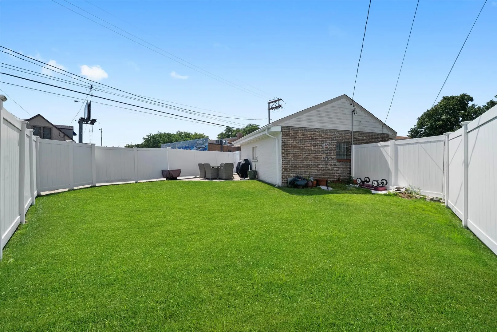 5445 S Natchez Avenue IL