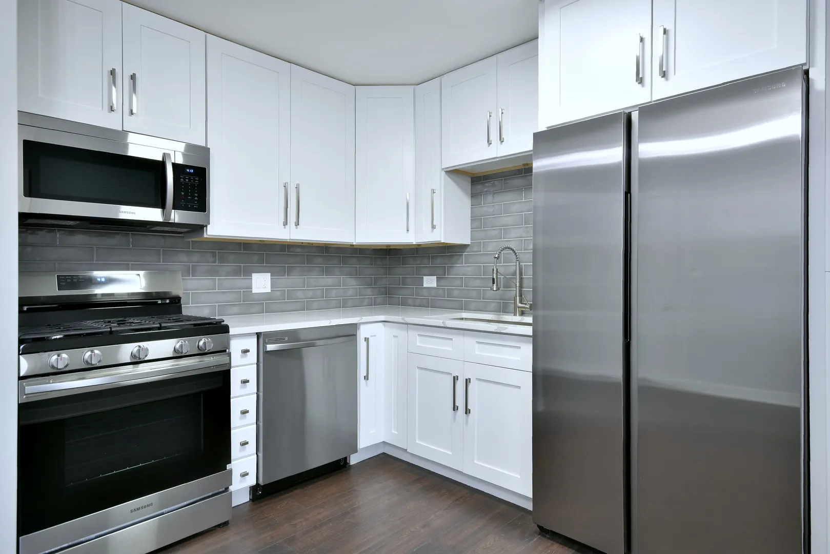 309 W Green Meadows Boulevard IL