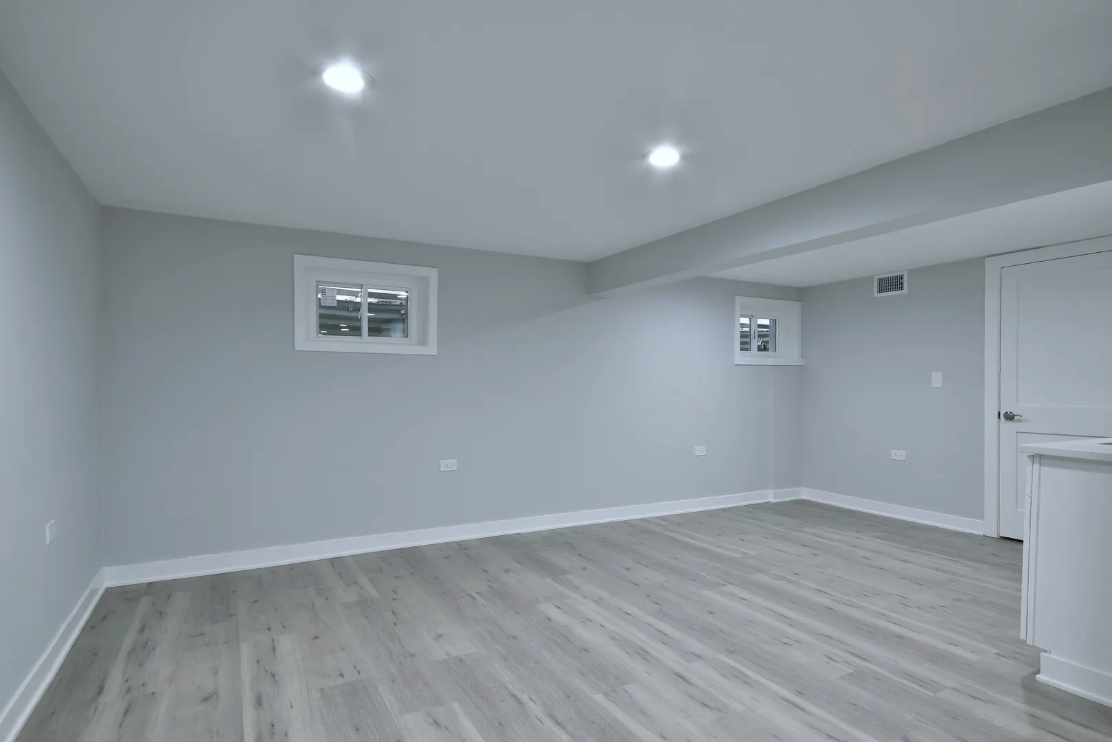 309 W Green Meadows Boulevard IL