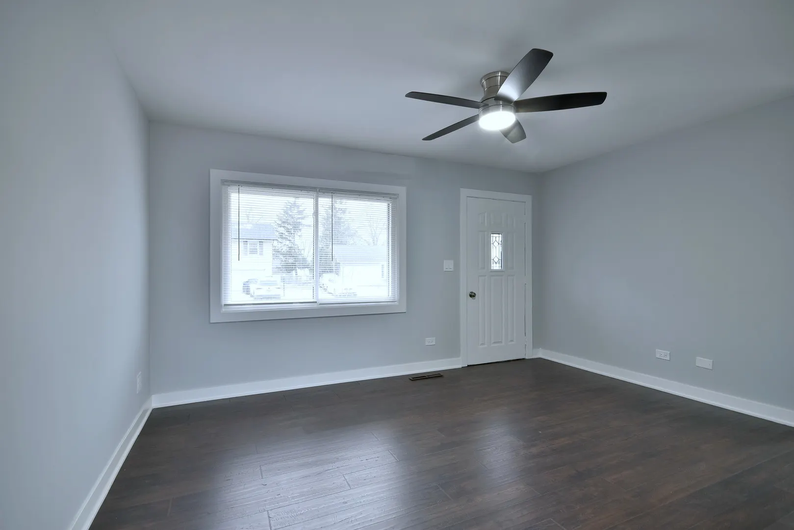 309 W Green Meadows Boulevard IL