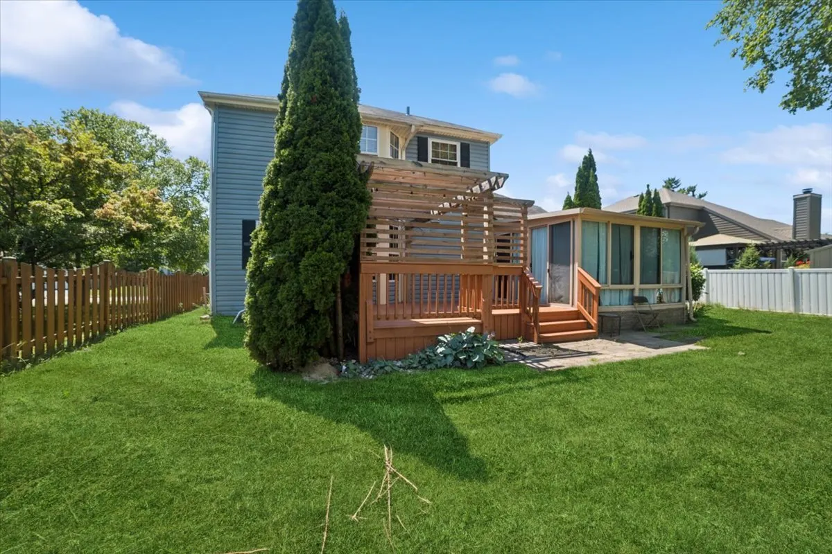 14 Buchanan Lane IL
