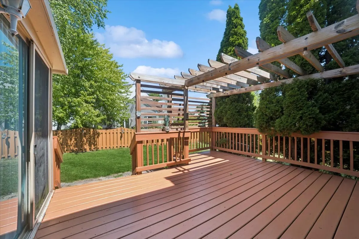 14 Buchanan Lane IL
