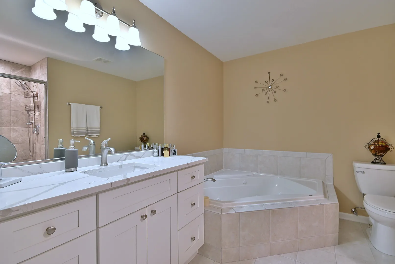 3960 Willow View Drive IL