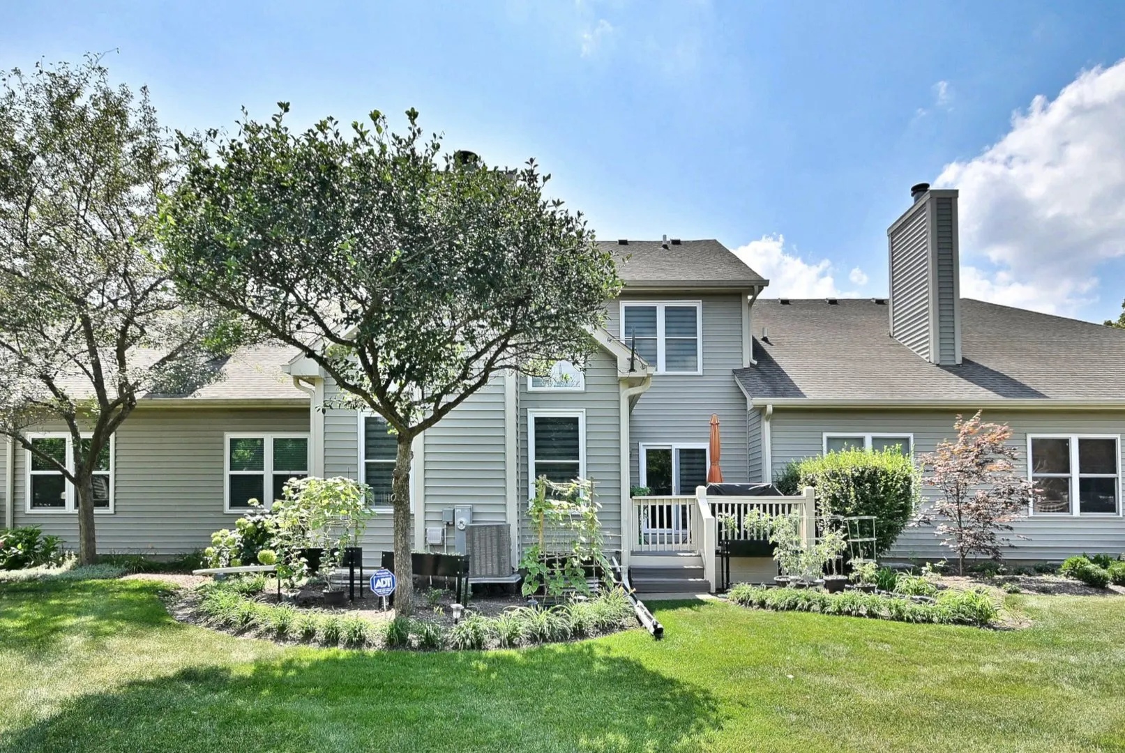 3960 Willow View Drive IL