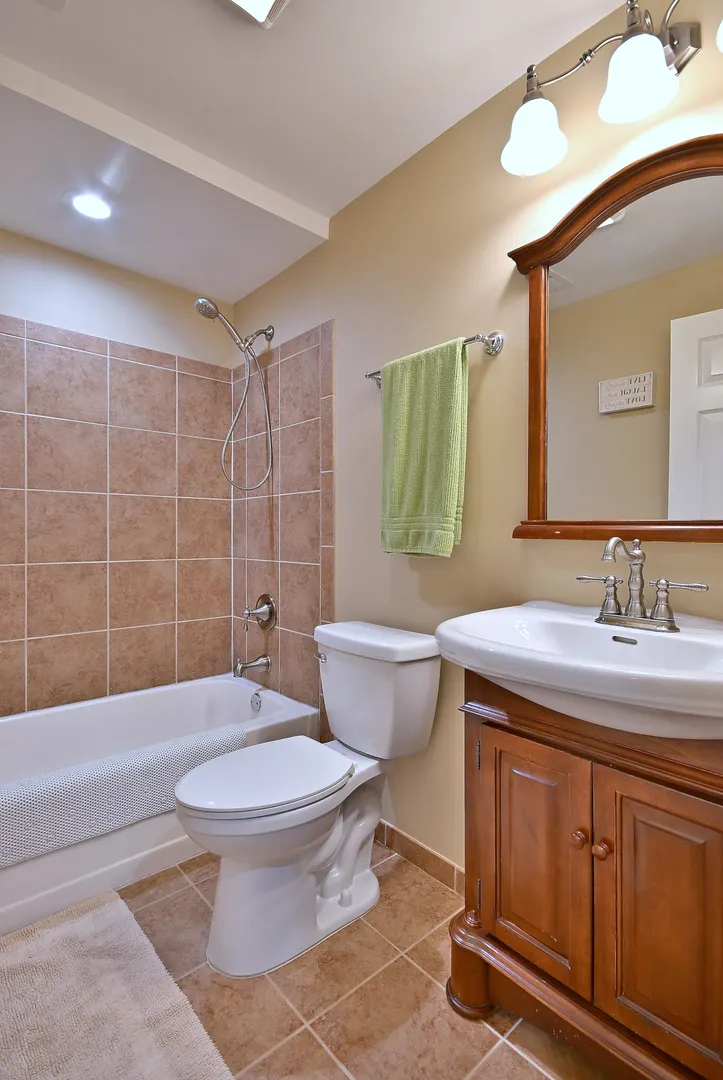 3960 Willow View Drive IL