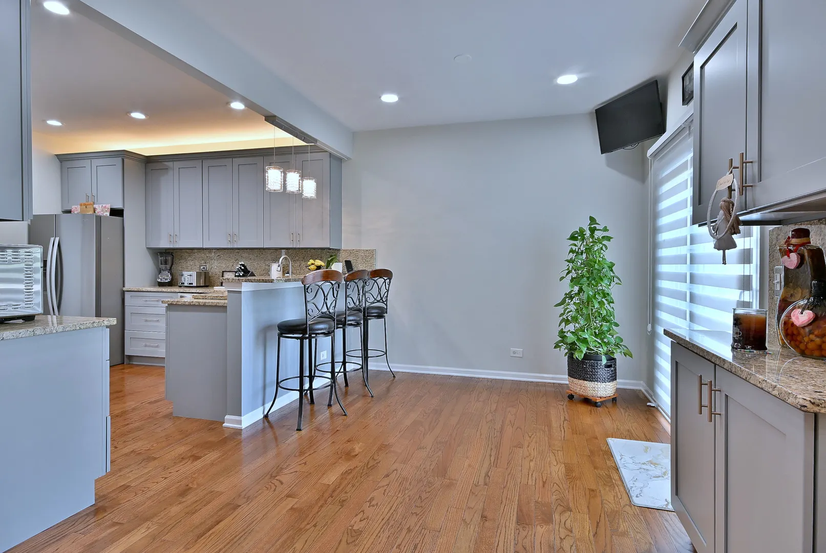 3960 Willow View Drive IL