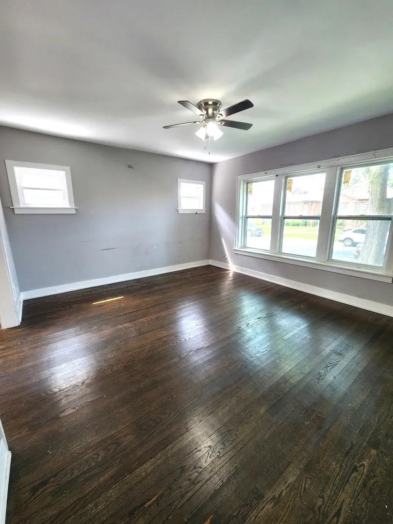 8317 S Aberdeen Street IL