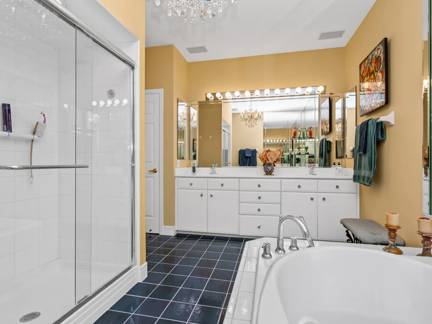 209 Rivershire Lane 403 IL