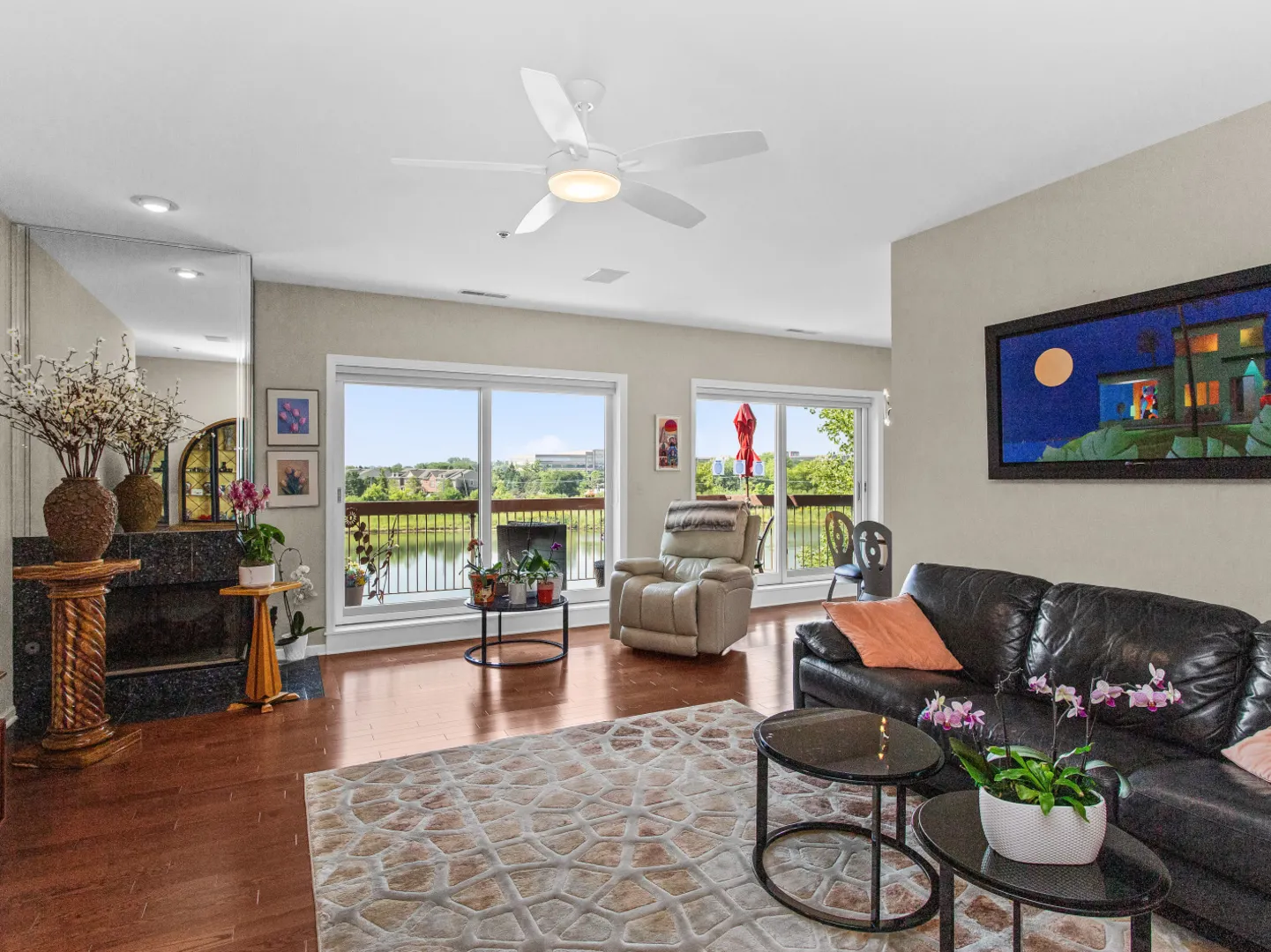 209 Rivershire Lane 403 IL