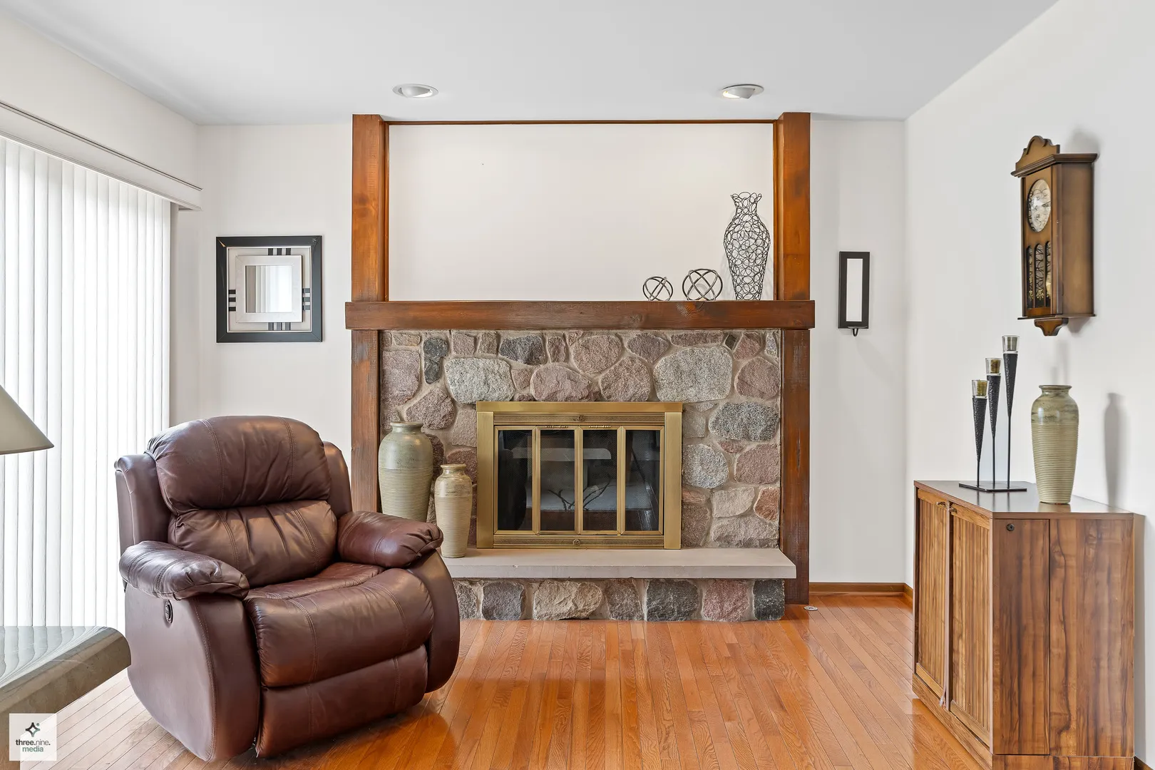 1309 N Saddle IL