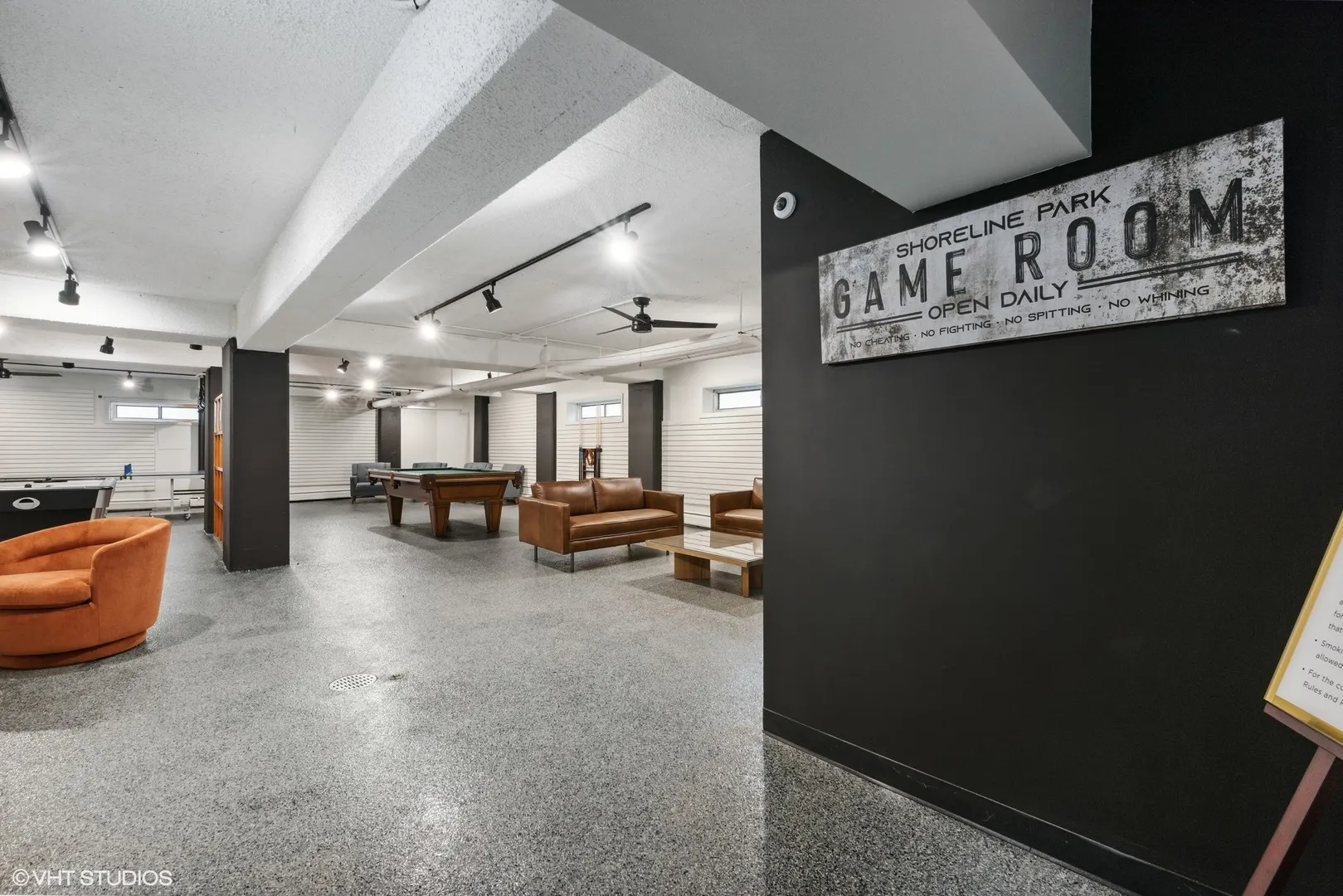 4980 N Marine Drive 1136 IL