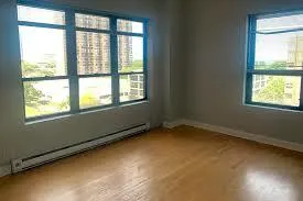 732 W Bittersweet Place 1108 IL