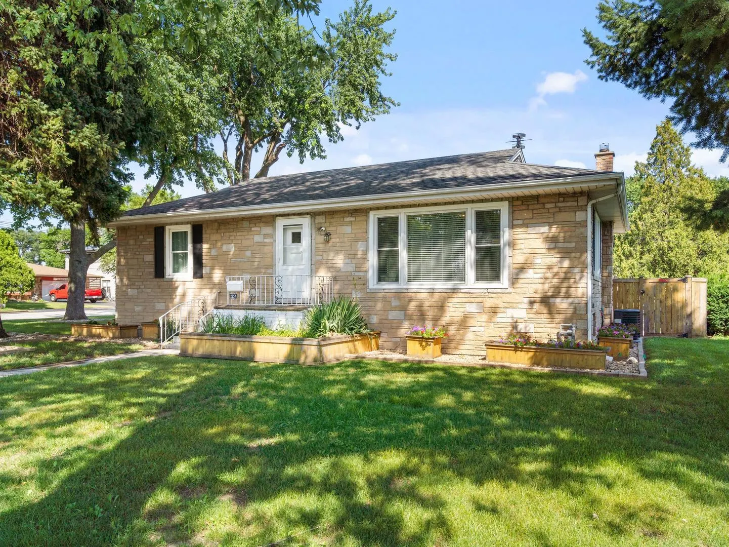 2257 Dora Street IL