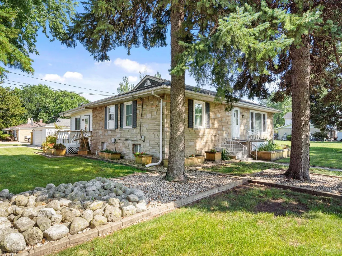2257 Dora Street IL